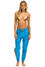 Retro 5 STRIPE WIND PANT - DRESDEN