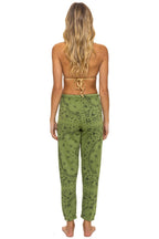 Retro BANDANA SWEATPANTS - JUNGLE GREEN