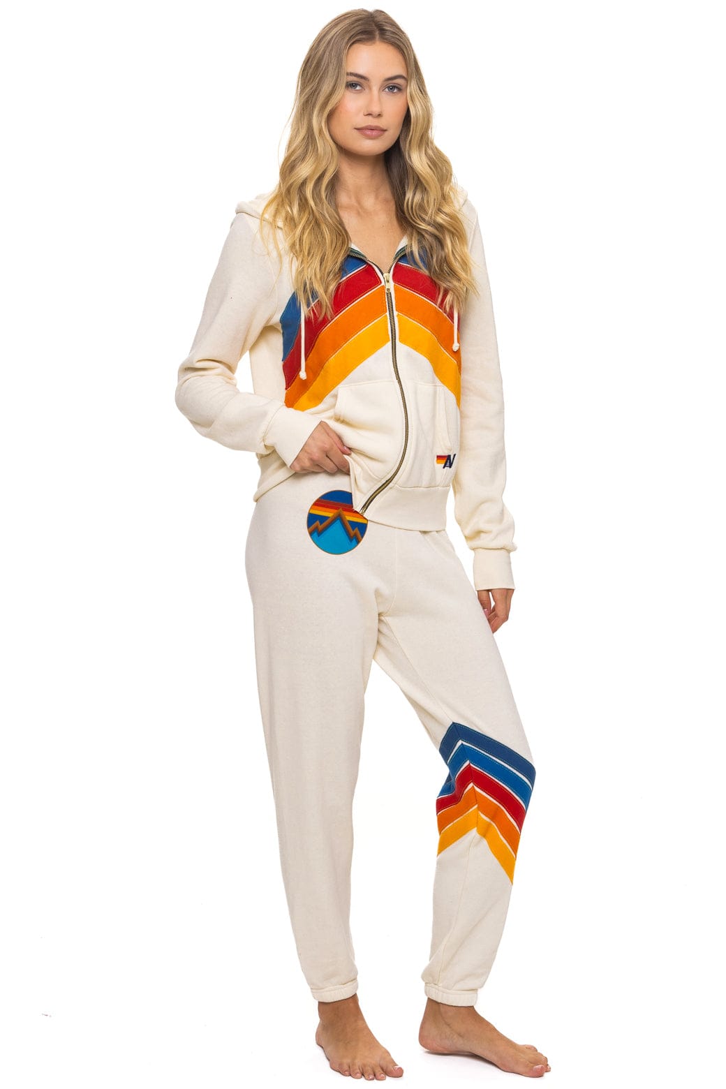 Retro ALL SEASONS CIRCLE CHEVRON SWEATPANTS - VINTAGE WHITE