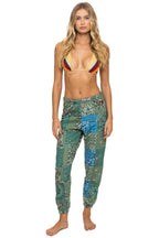 Retro BANDANA QUILTED SWEATPANTS - GREEN