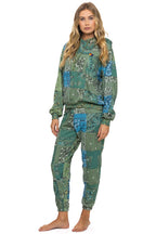 Retro BANDANA QUILTED SWEATPANTS - GREEN