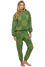 Retro CHECK QUILT RELAXED PULLOVER HOODIE - JUNGLE GREEN PALM