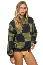 Retro CHECK QUILT RELAXED PULLOVER HOODIE - SMOKE CAMO