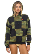 Retro CHECK QUILT RELAXED PULLOVER HOODIE - SMOKE CAMO