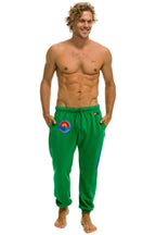 Retro JAZZ ASPEN SNOWMASS 2026 UNISEX POCKET SWEATPANTS - KELLY GREEN