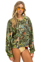 Retro JUNGLE RELAXED CREW SWEATSHIRT - VINTAGE CHARCOAL