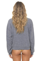 Retro BOLT FADE RELAXED CREW SWEATSHIRT - HEATHER GREY PINK PURPLE