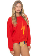 Retro BOLT FADE RELAXED CREW SWEATSHIRT - RED RED YELLOW