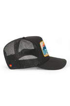 Retro UP IN THE SKY 2026 VINTAGE LOW RISE TRUCKER