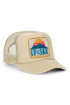 Retro UP IN THE SKY 2026 VINTAGE LOW RISE TRUCKER