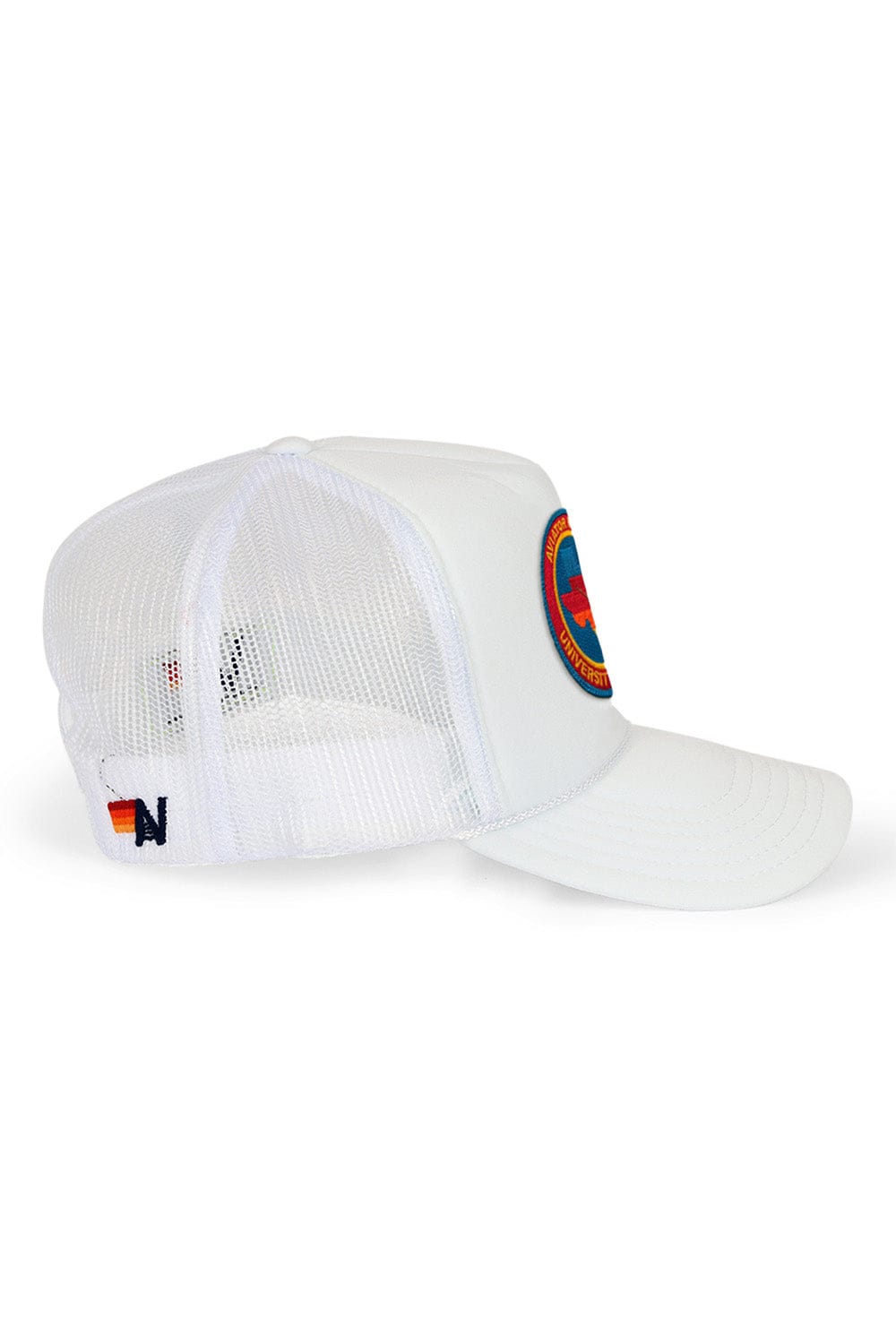 Retro UNIVERSITY OF TEXAS CIRCLE PATCH VINTAGE LOW RISE TRUCKER - WHITE