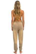 Retro ESSENTIAL SWEATPANTS - FADED TAN
