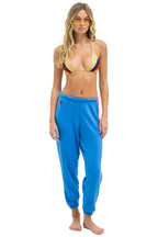 Retro 5 STRIPE SWEATPANTS - COBALT NEON