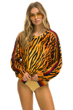 Retro CLASSIC VELVET RELAXED SWEATSHIRT - TIGER