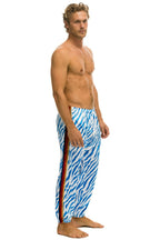 Retro CLASSIC VELVET SWEATPANTS - BLUE TIGER