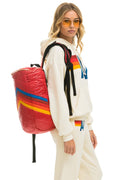 Retro PEAK PUFFER BACKPACK - CHERRY GLOSSY