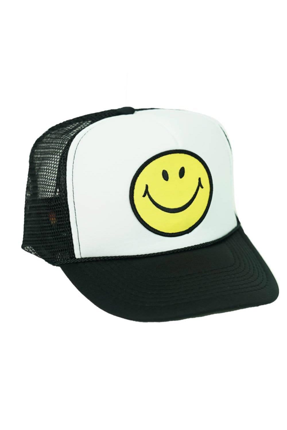 Retro SMILEY VINTAGE TRUCKER HAT